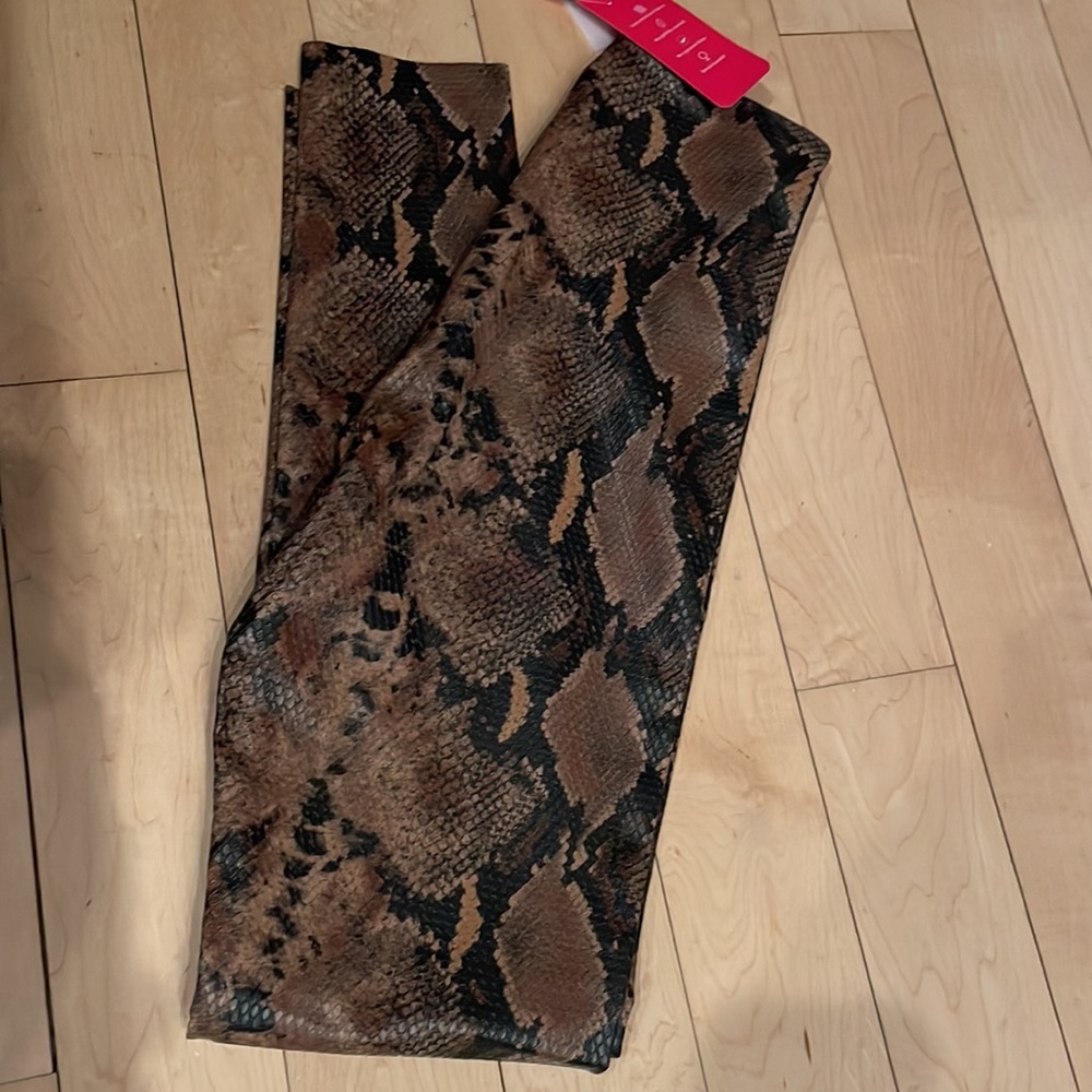 Commando faux leather animal print leggings - Picture 7 of 7